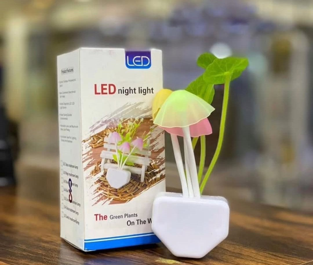 Mushroom Plant LED Night Light – Nature-Inspired Glow for Cozy Spaces